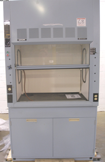 FISHER HAMILTON Safeaire Fume Hood
